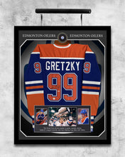 Load image into Gallery viewer, Gretzky Wayne EDM | Jersey Frame